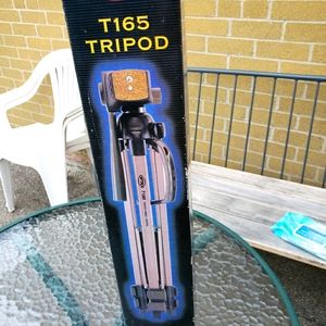 Tripod.